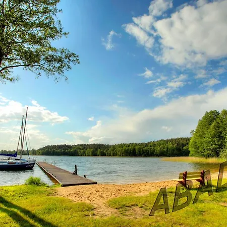 Dom Z Bali Pawel Nad Jeziorem Tajty Holiday home Gizycko